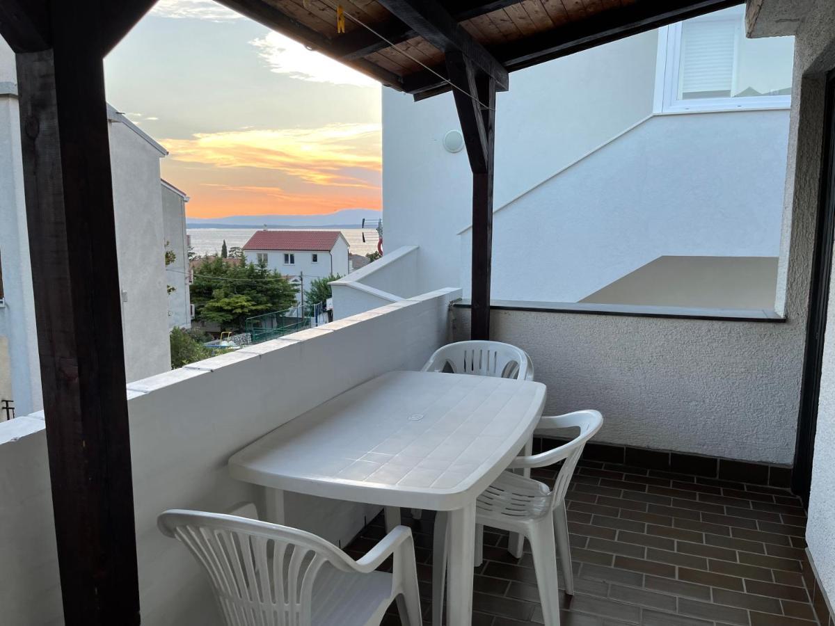 Apartment Ado Selce Buitenkant foto