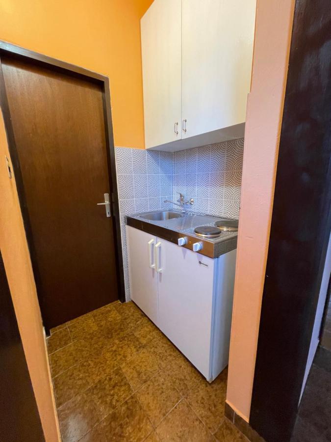 Apartment Ado Selce Buitenkant foto